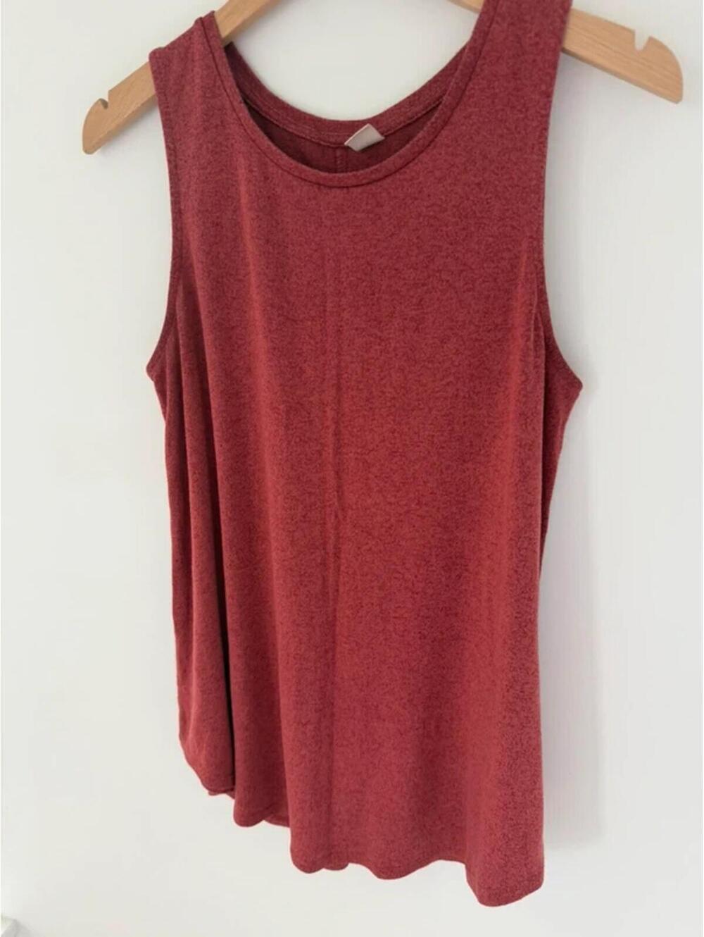 Women’s Old Navy Tank Size Medium